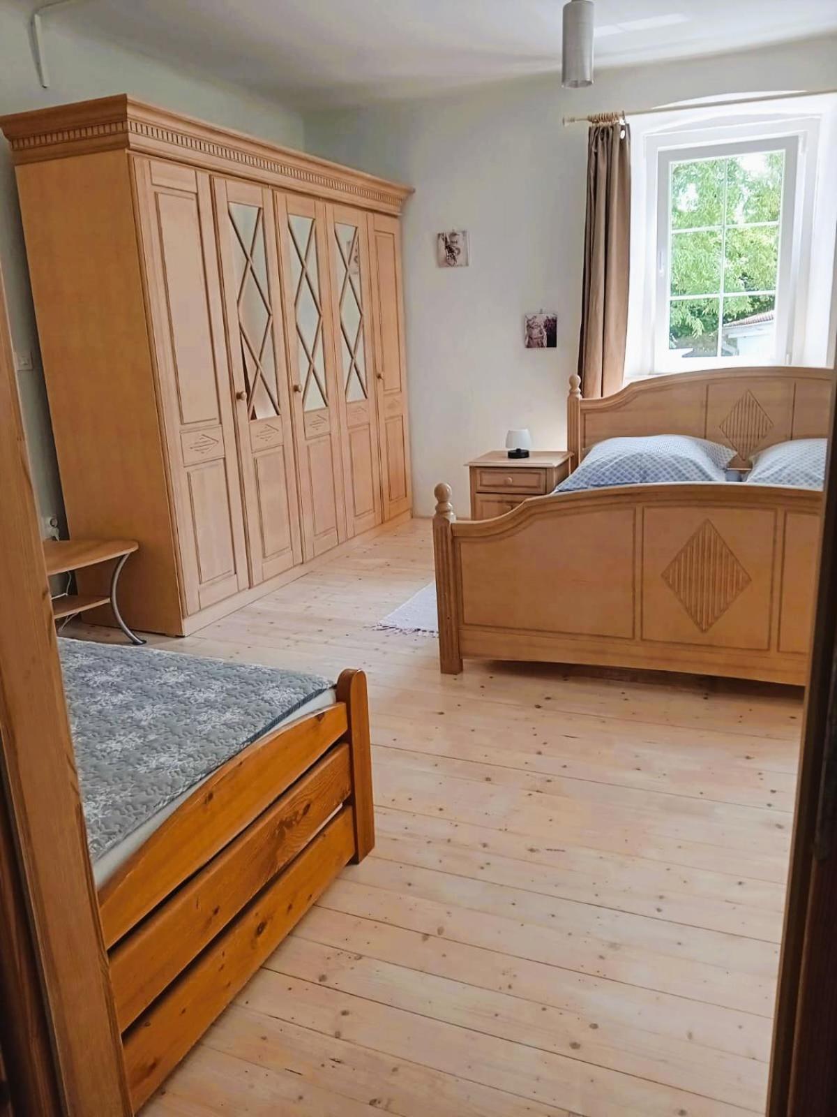 Nerezine Apartmany Centrum Bagian luar foto