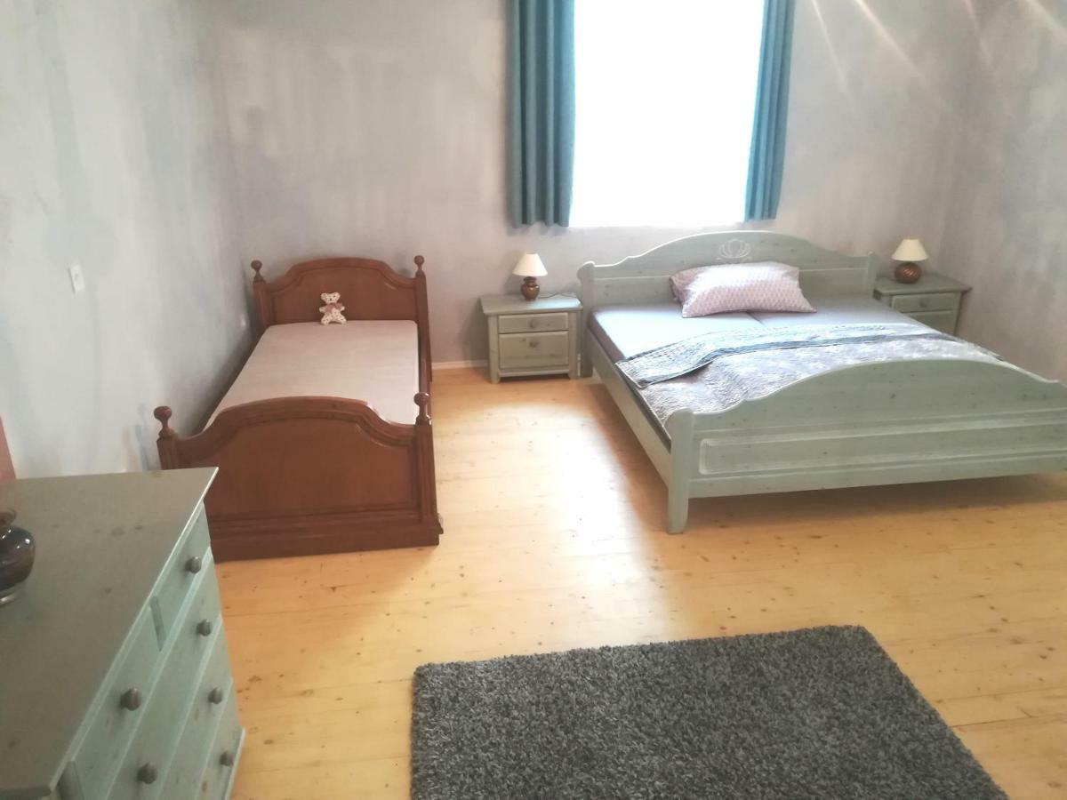 Nerezine Apartmany Centrum Bagian luar foto